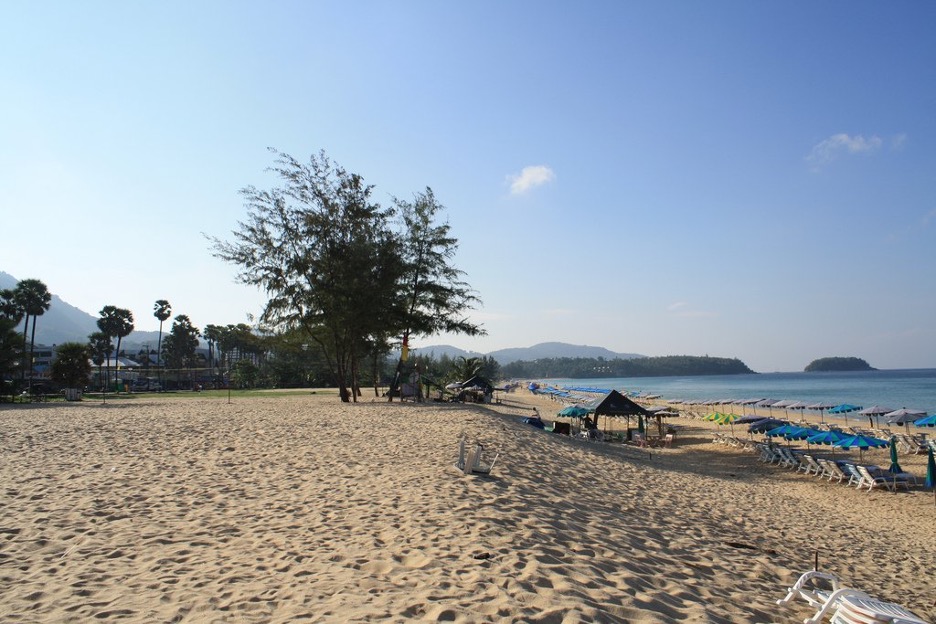 Карон Бич (Karon Beach)